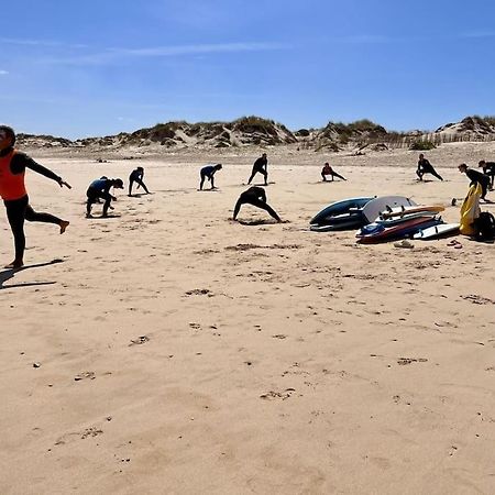 Da Silva Surfcamp- 2 Bettzimmer Mit Fruehstueck โลรินญา ภายนอก รูปภาพ