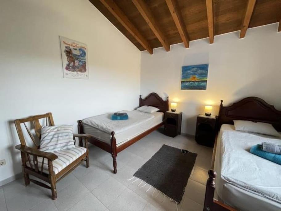 Da Silva Surfcamp- 2 Bettzimmer Mit Fruehstueck โลรินญา ภายนอก รูปภาพ